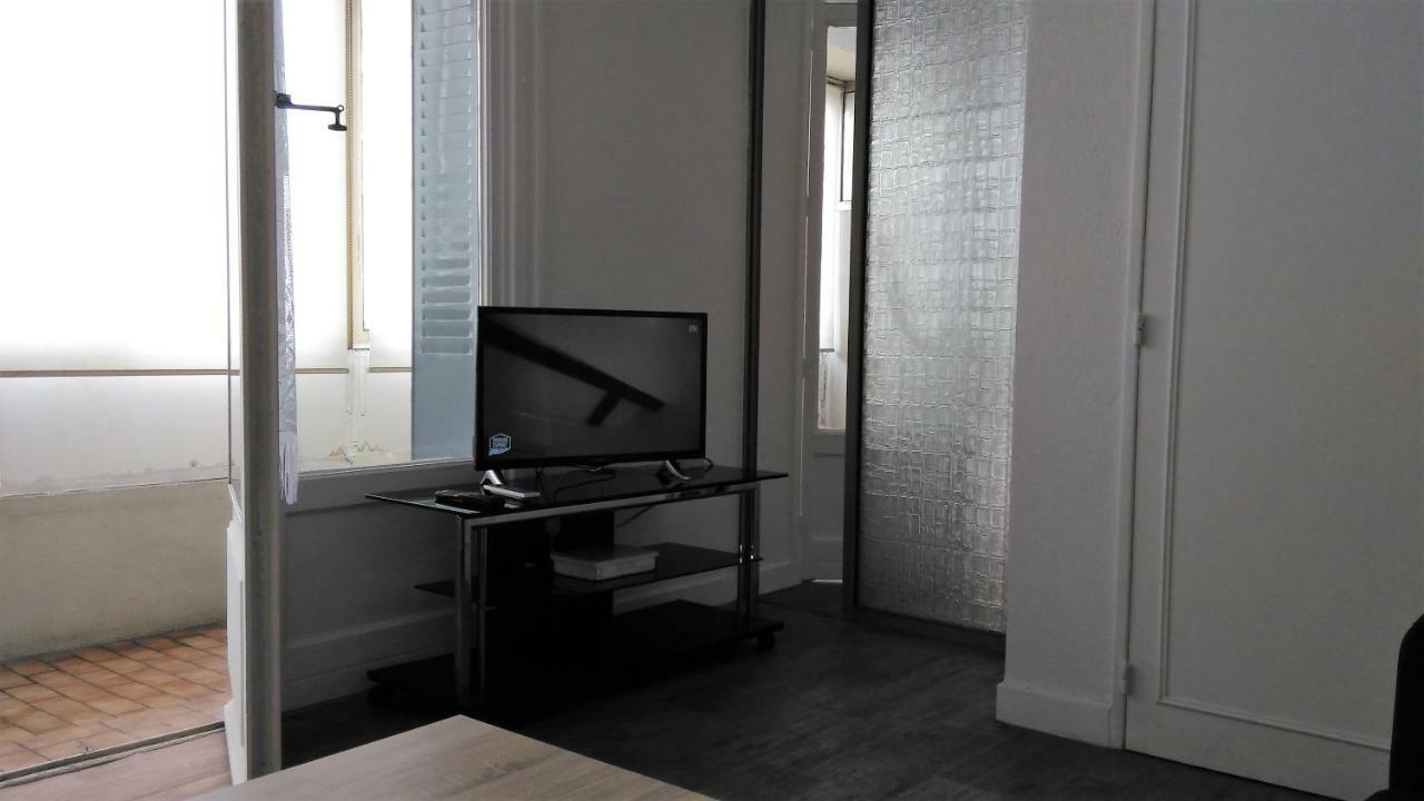 Bel Appartement A Vivre Saint-Etienne  Buitenkant foto